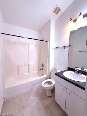 3586 Seagrape Ave, Naples, Florida 34104