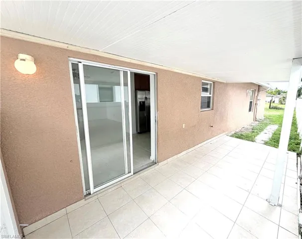 3586 Seagrape Ave, Naples, Florida 34104