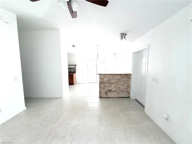 3586 Seagrape Ave, Naples, Florida 34104