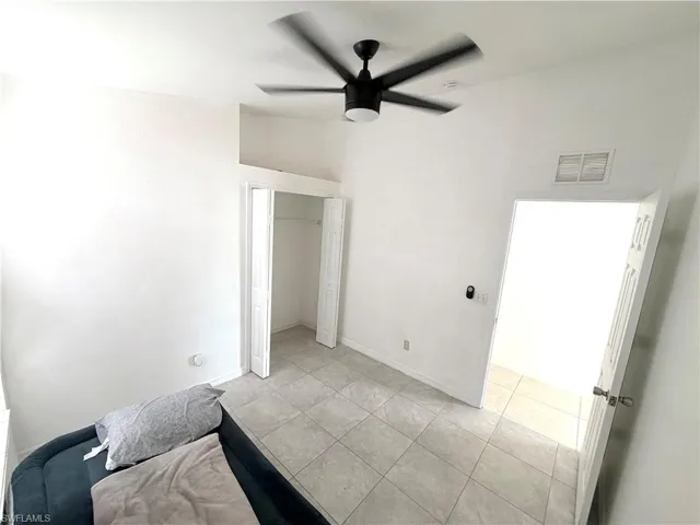 3586 Seagrape Ave, Naples, Florida 34104