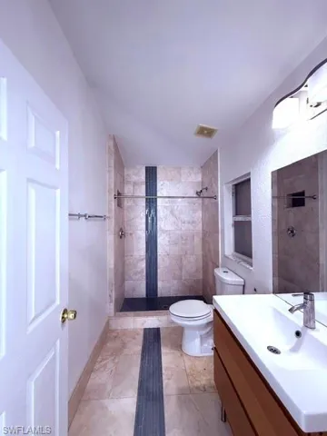 3586 Seagrape Ave, Naples, Florida 34104