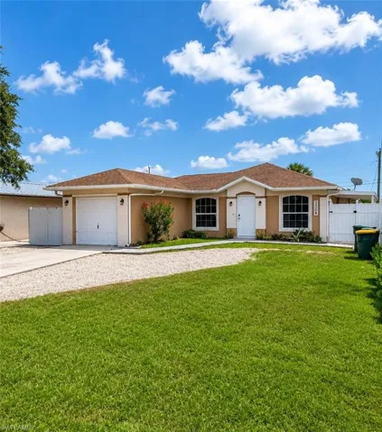 3586 Seagrape Ave, Naples, Florida 34104