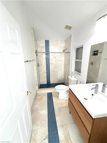 3586 Seagrape Ave, Naples, Florida 34104
