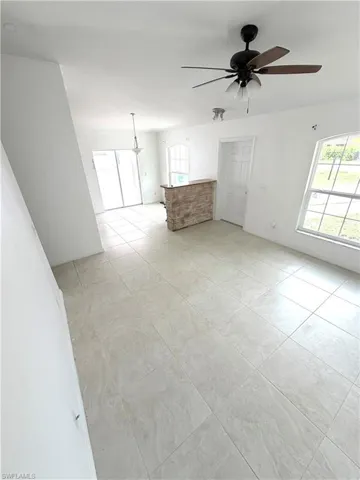 3586 Seagrape Ave, Naples, Florida 34104