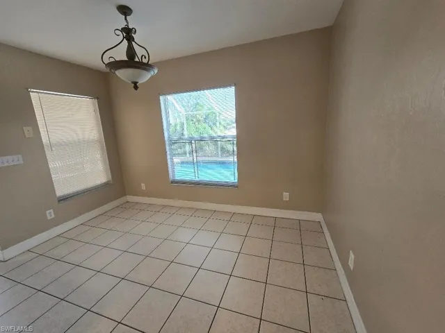 2222 Sw 21st Ter, Cape Coral Fl 33991