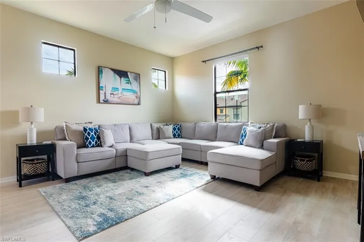 9077 Capistrano St N 4702, Naples, Florida 34113