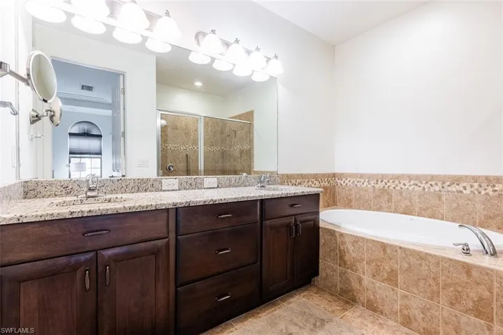 9077 Capistrano St N 4702, Naples, Florida 34113