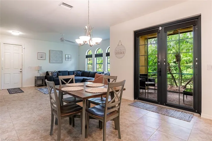 9077 Capistrano St N 4702, Naples, Florida 34113