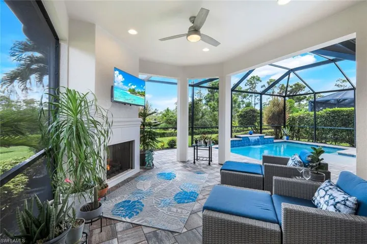 Lanai - Gas fireplace with TV hookups and sitting area