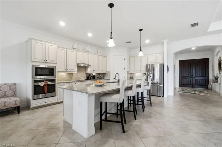 28086 Kerry Ct, Bonita Springs, Florida 34135