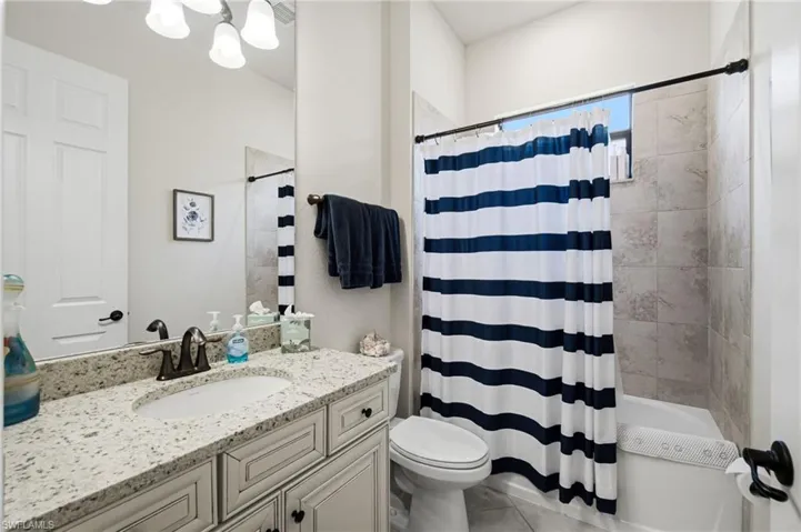 28086 Kerry Ct, Bonita Springs, Florida 34135
