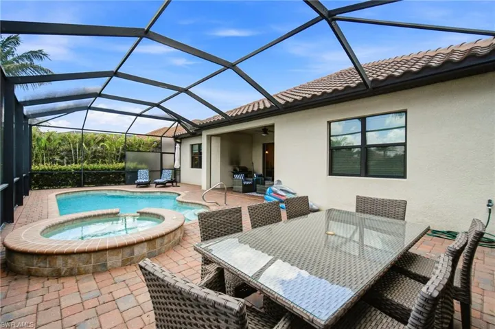 28086 Kerry Ct, Bonita Springs, Florida 34135