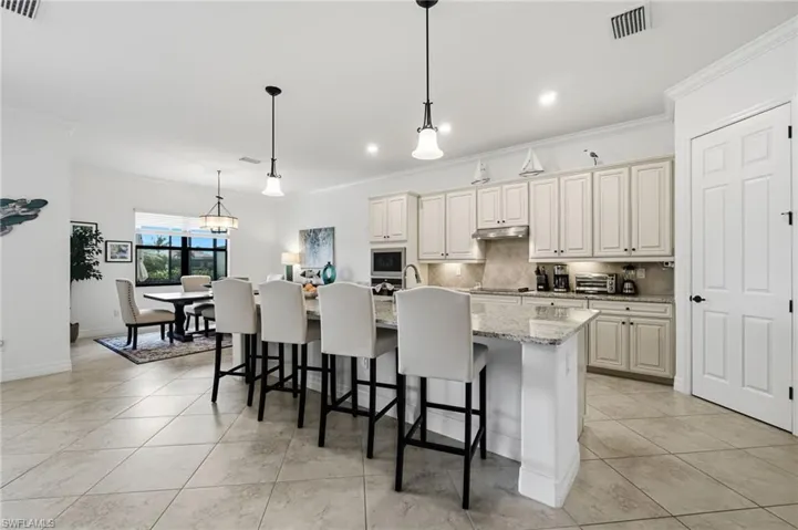 28086 Kerry Ct, Bonita Springs, Florida 34135