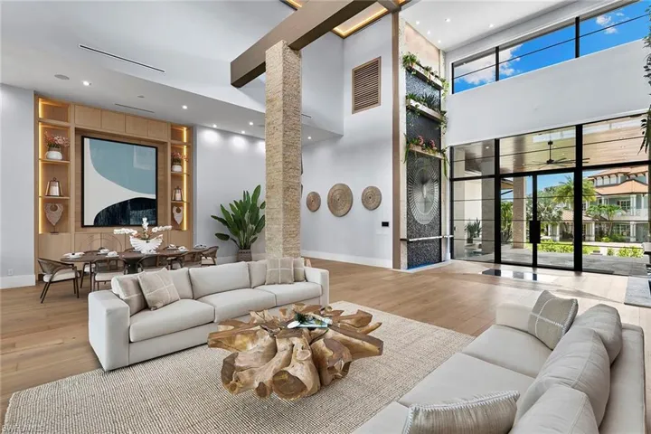 1598 Heights Ct, Marco Island, Florida 34145