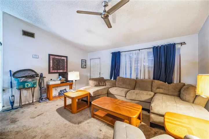 1727 Ne 22nd Ter, Cape Coral Fl 33909