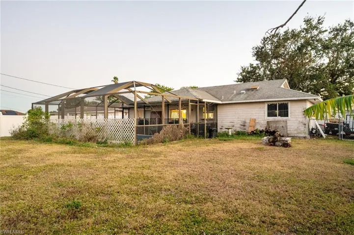 1727 Ne 22nd Ter, Cape Coral Fl 33909