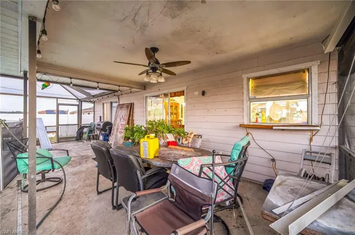 1727 Ne 22nd Ter, Cape Coral Fl 33909