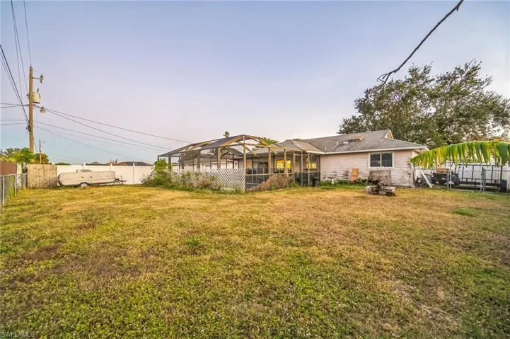 1727 Ne 22nd Ter, Cape Coral Fl 33909