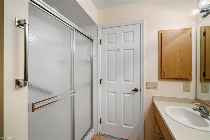 5697  Baden  CT, Fort Myers, FL 33919