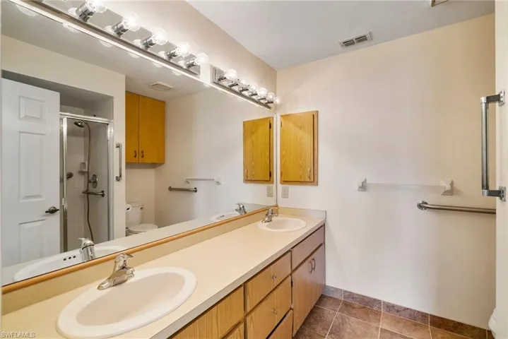 5697  Baden  CT, Fort Myers, FL 33919