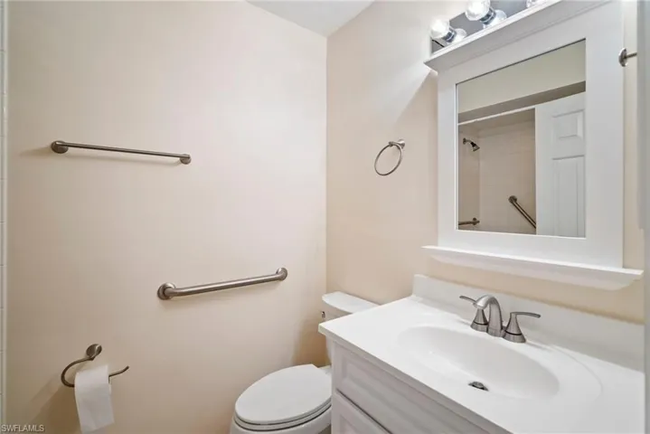 5697  Baden  CT, Fort Myers, FL 33919
