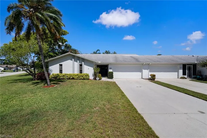 5697  Baden  CT, Fort Myers, FL 33919