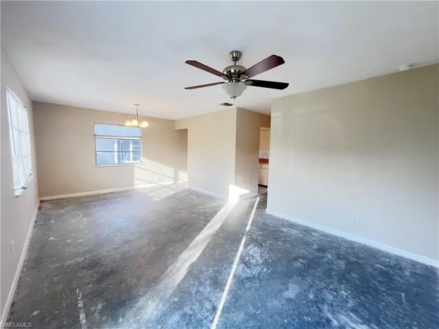 4 Aztec Lily Ln, Lehigh Acres Fl 33936