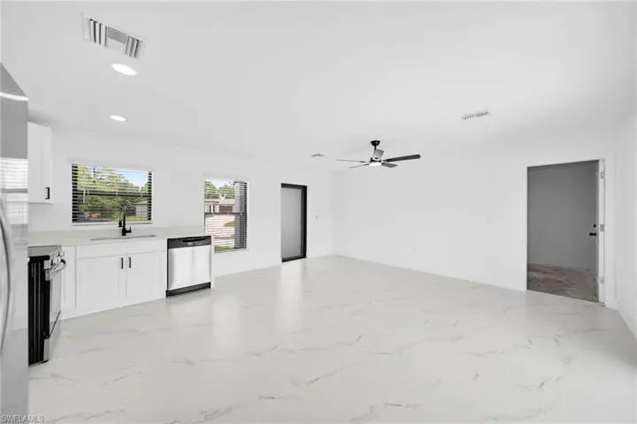4987 Fairway Ct, Lehigh Acres, Florida 33971