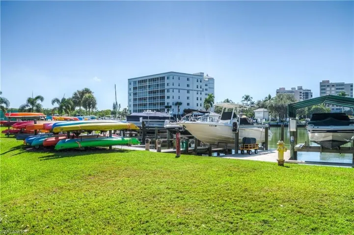 Marina