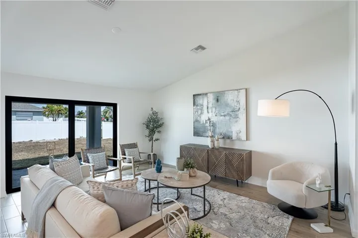 1312 Sw 8th Ct, Cape Coral, Florida 33991
