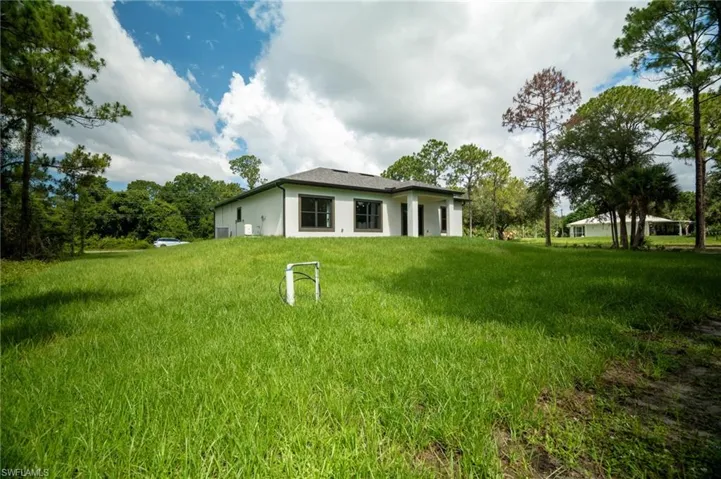 135 Mcarthur Blvd, Lehigh Acres, Florida 33974