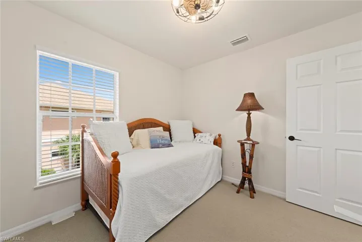 19915 Lake Vista Cir 15c, Lehigh Acres, Florida 33936