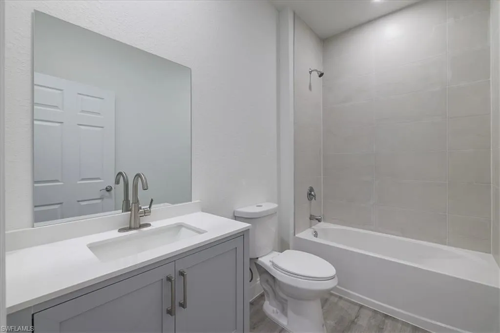 1051 Milwaukee BLVD, Lehigh Acres, FL 33974,225062293