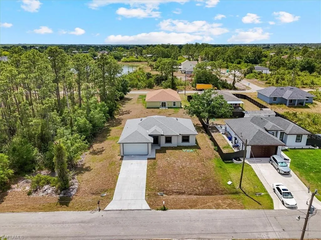 1051 Milwaukee BLVD, Lehigh Acres, FL 33974,225062293