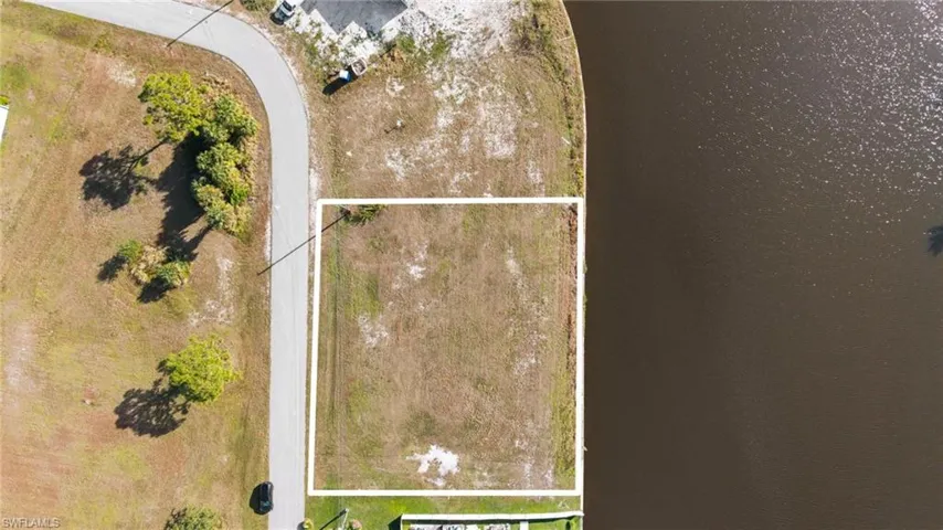 3222 Nw 23rd St, Cape Coral, Florida 33993