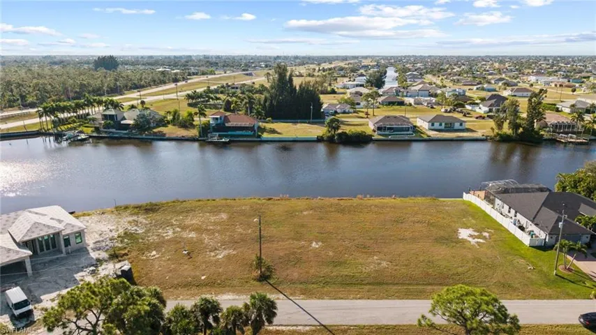 3222 Nw 23rd St, Cape Coral, Florida 33993