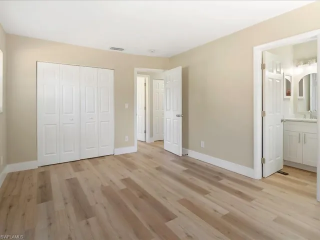4110 Pine Ridge Rd, Naples Fl 34119