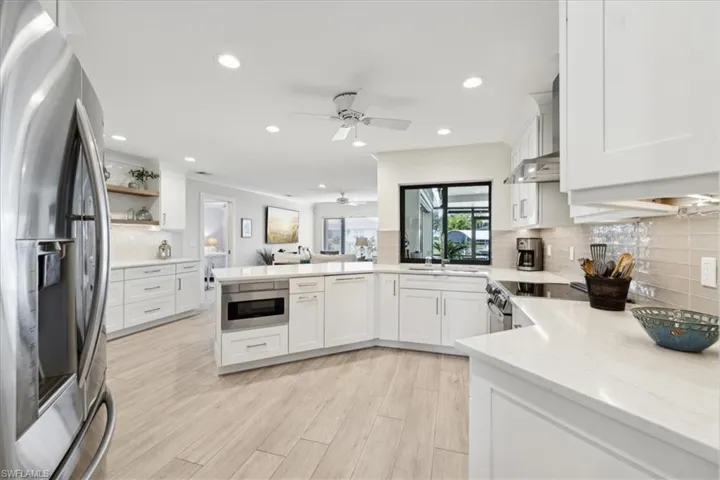 Light & Bright Kitchen