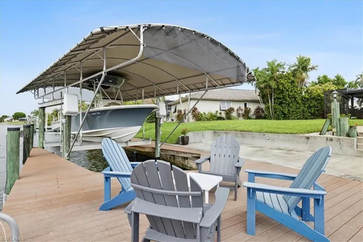 Dock area with Composite Decking