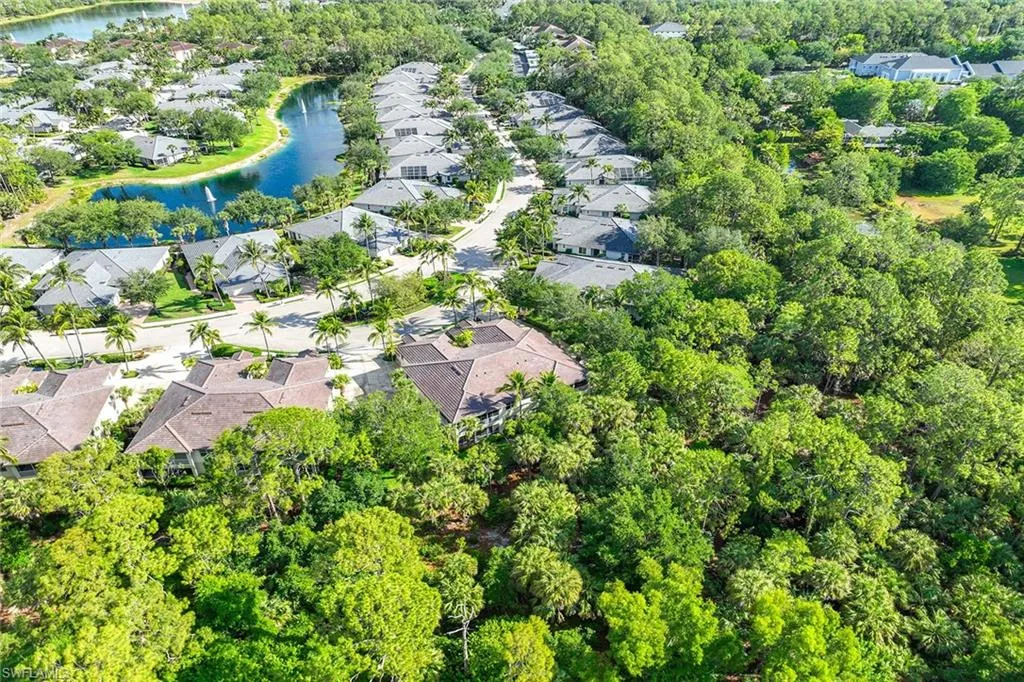 1786 Tarpon Bay DR, Naples, FL 34119,225045305