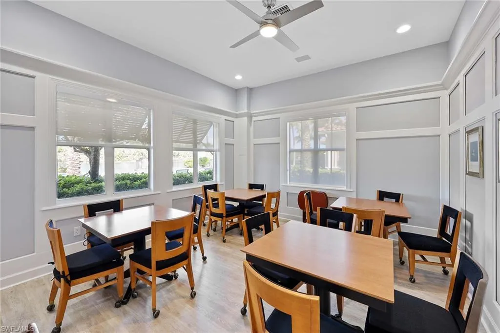 1786 Tarpon Bay DR, Naples, FL 34119,225045305