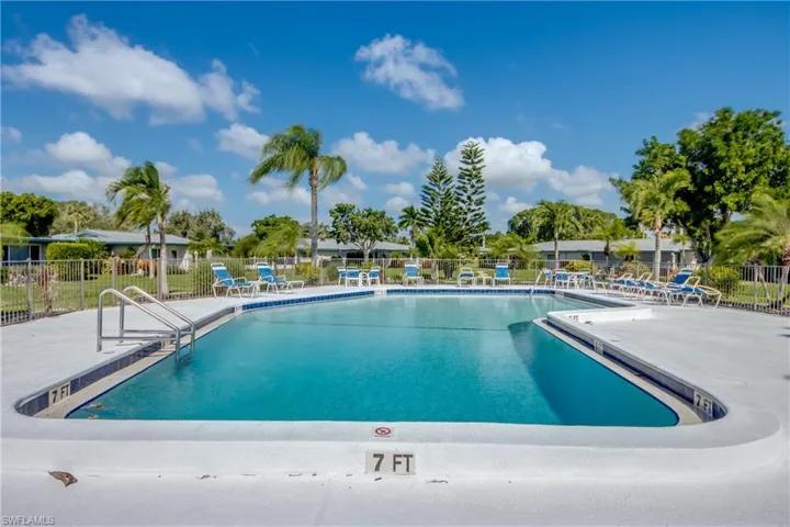 5574 Hamlet Ln, Fort Myers, Florida 33919
