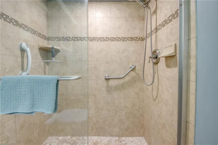 5574 Hamlet Ln, Fort Myers, Florida 33919
