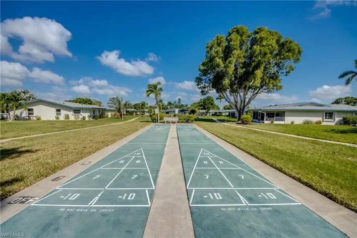 5574 Hamlet Ln, Fort Myers, Florida 33919