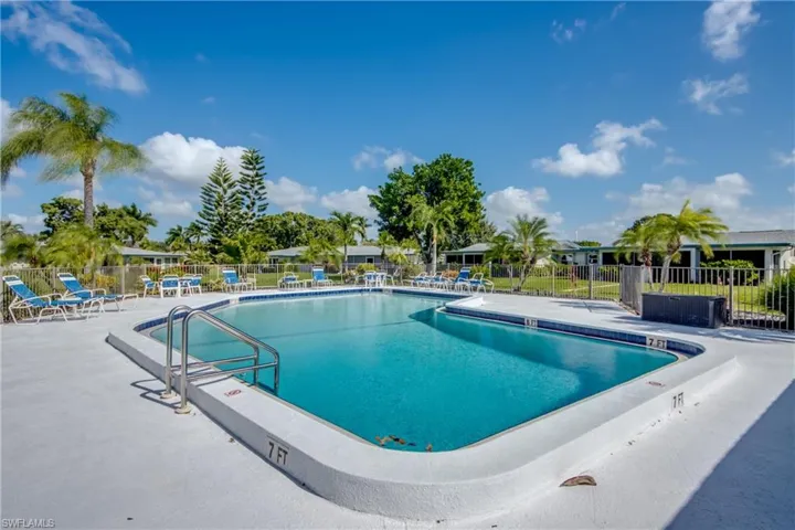 5574 Hamlet Ln, Fort Myers, Florida 33919