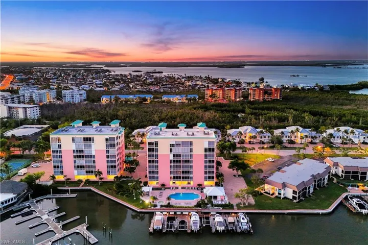 170 Lenell Rd 701, Fort Myers Beach, Florida 33931