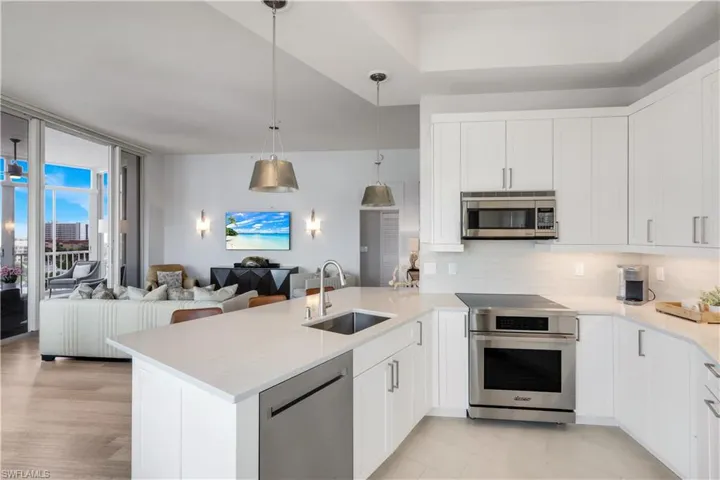 170 Lenell Rd 701, Fort Myers Beach, Florida 33931