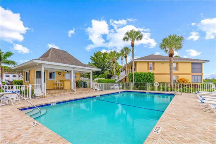 1295 Mainsail Dr # 912, Naples, Florida 34114