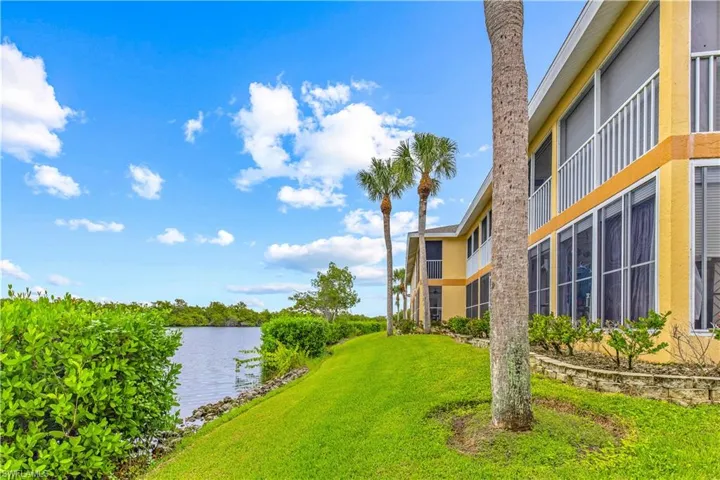 1295 Mainsail Dr # 912, Naples, Florida 34114