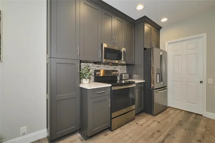 9190 Southmont Cv 309, Fort Myers, Florida 33908